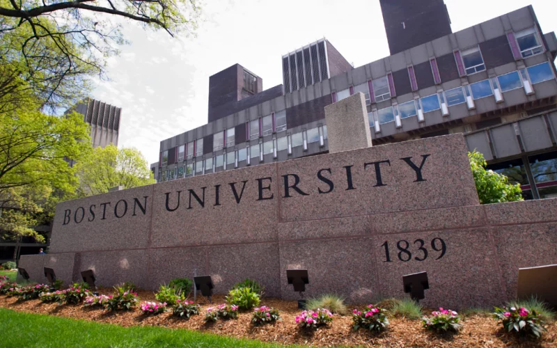 Boston University Presidential Scholarships 2022